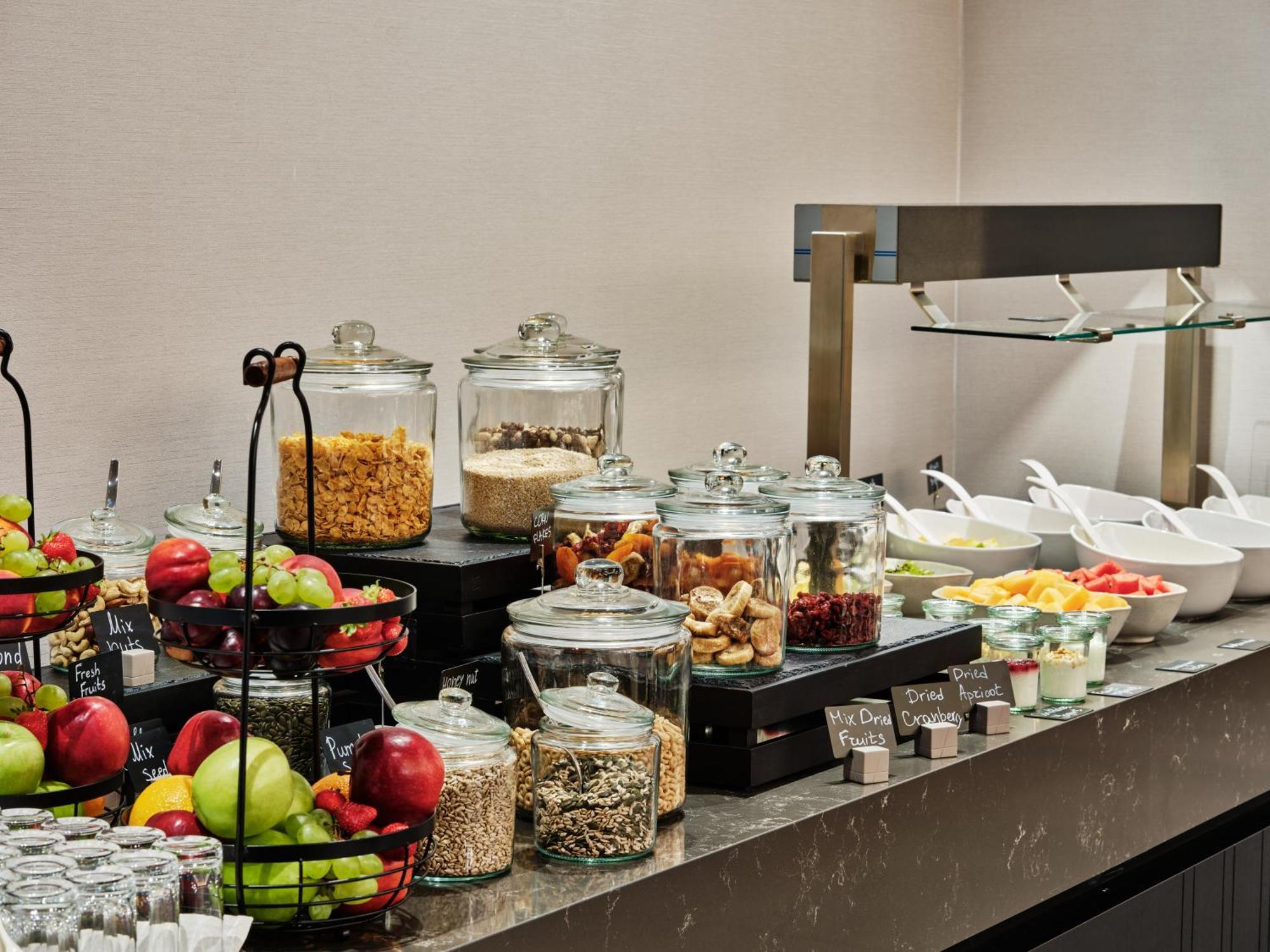 Crowne Plaza Sofia By Ihg Hotel Eksteriør billede